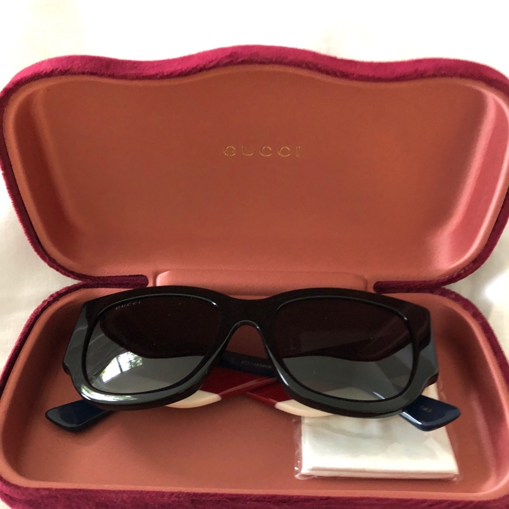 Gucci sunglasses